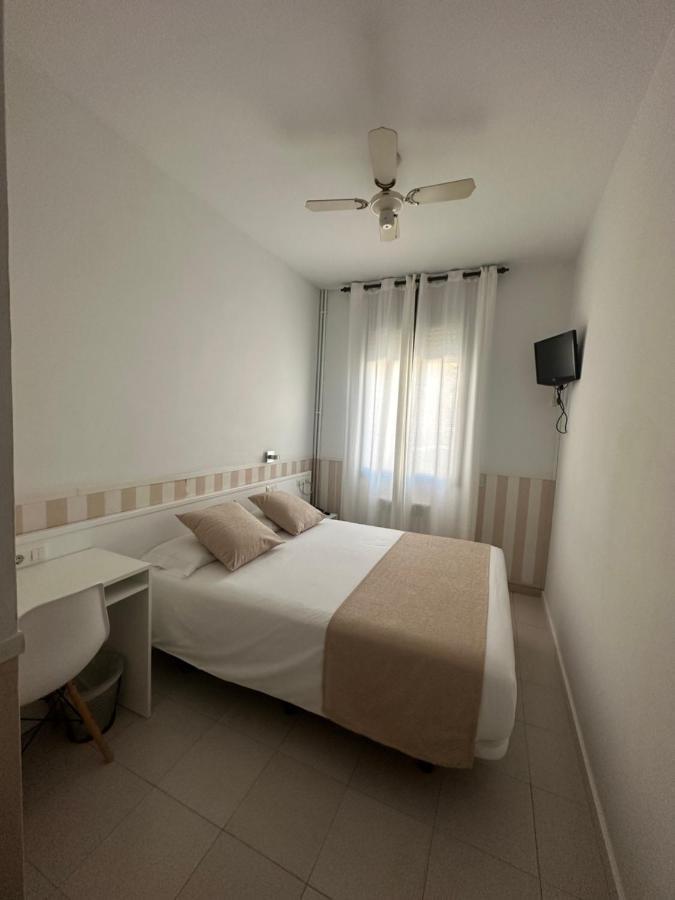Hotel Torino Masnou Exterior photo