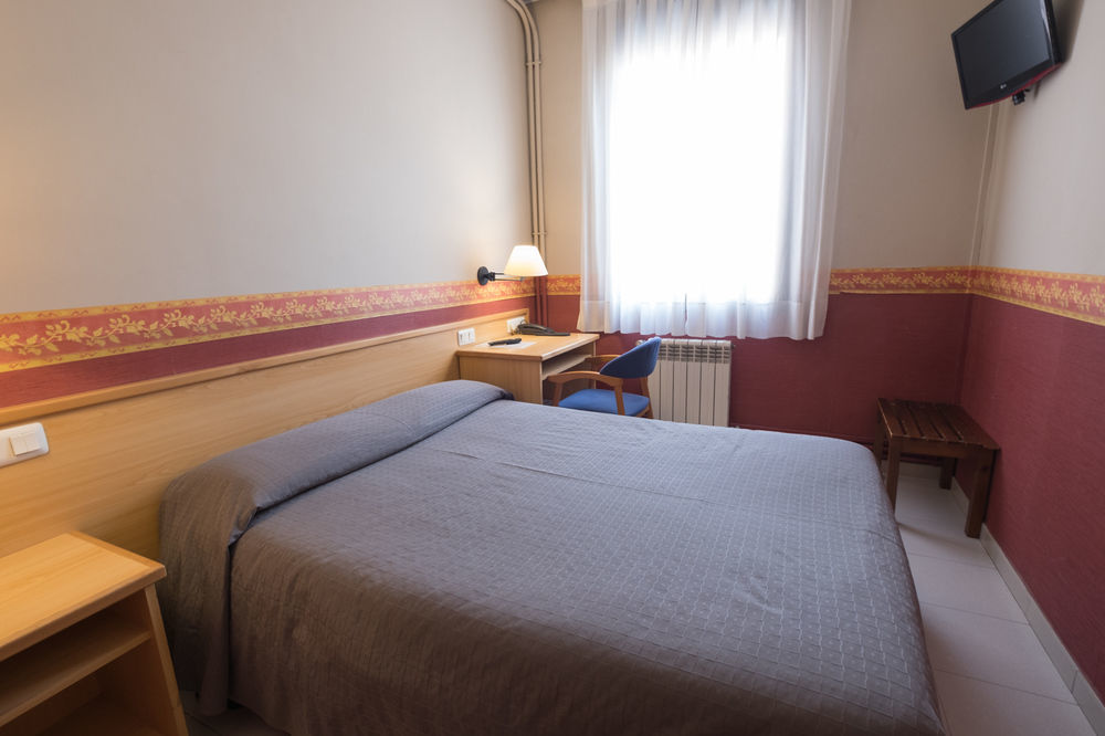 Hotel Torino Masnou Exterior photo